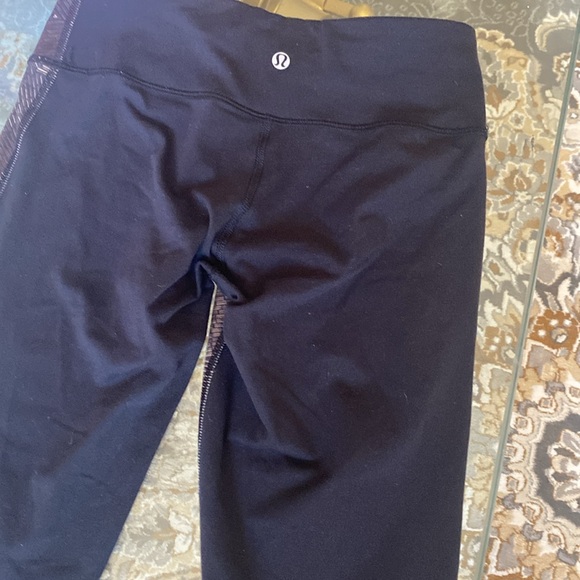 Lululemon Gold Foil Leggings - Picture 4 of 9